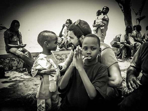 6 عکس جدید از حامد بهداد در آفریقا مهر | WwW.BestBaz.RozBlog.Com